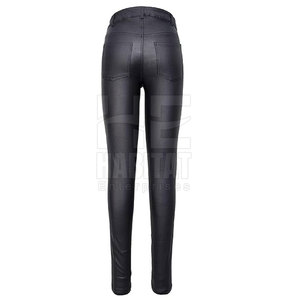 Pantalones de cuero para mujer, ajustados, negros, de cuero genuino, para uso diario. - Product Image 6