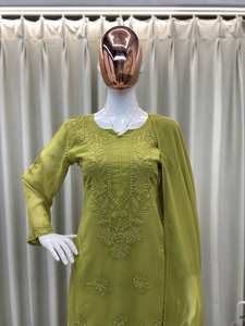 Vêtements ethniques pour femmes de qualité supérieure, prêt-à-porter, en faux georgette brodé, avec un haut, un pantalon palazzo, une dentelle GPO et un dupatta, entièrement cousu, vente en gros - Product Image 5