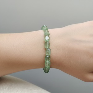 Perles de pierres précieuses en préhnite verte naturelle, coupées en forme de nuget, sur brin de 16 pouces pour la fabrication de bijoux - Product Image 3