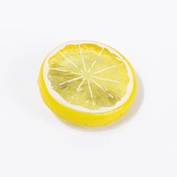 Yi Sugar Nieuwe Aanbieding Schijfjes Citroen Hars Miniaturen Platte Achterkant Charms Fruit Charms Hars voor Decoratie