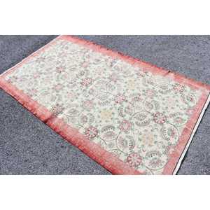 Tapis turc vintage 3,9x6,6 pi (118x202 cm), tapis patchwork rouge et blanc - Product Image 3