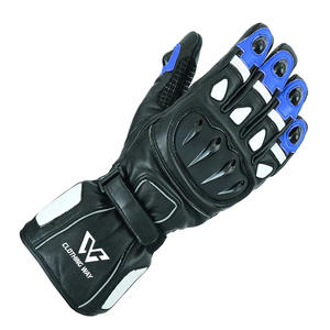 Gants de course en cuir de qualité supérieure personnalisés pour hommes, prix de gros disponible pour les gants de moto, fabriqués au Pakistan - Product Image 4