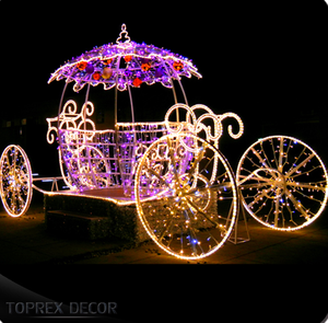 Lumière de motif LED de Noël en plein air en 3D, carrosse tiré par des <span class=keywords><strong>chevaux</strong></span> de Cendrillon, centre de table avec indice de protection IP65 à vendre - Product Image 2
