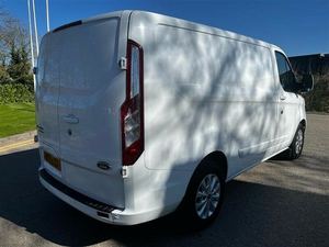 2022 F O R D TRANSIT CUSTOM 2.0TDCI 300 L1H1 LIMITED - Product Image 3