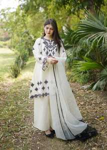 Vêtements de fête beaux en haut et en bas avec broderie au fil - Product Image 1