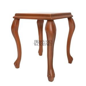Mesa Auxiliar Clásica Cuadrada de Madera Maciza con Elegantes Patas Curvas Cabriole y Acabado Natural para Decoración de Esquinas de Sala de Estar - Product Image 3
