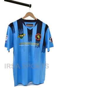 Ensemble de maillot et short de football personnalisé en polyester de haute qualité avec option de logo personnalisé IRSA SPORTS IS-101 - Product Image 6