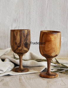 Vidrio de madera para hogares mínimos Vasos naturales Vaso hecho a mano para decoración de comedor o uso diario por Tradebyd - Product Image 1