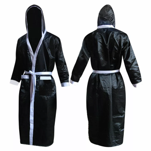 Robes de boxe professionnelles, designs personnalisés de qualité, satin super doux, kimono de jiu-jitsu, robes de boxe, robes de boxe pour la nuit de combat - Product Image 1