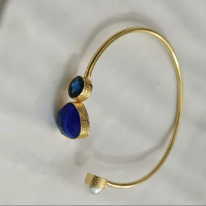 Bracelet en laiton fait main avec pierre bleue et perle plaqué or bijoux élégant accessoire de mode femmes élégant cadeau léger - Product Image 2