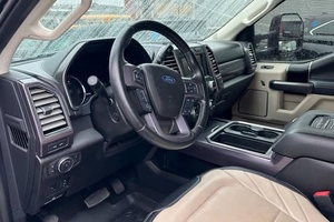 FORD F-450 SUPER DUTY LIMITED 2020 d'occasion, conduite à gauche/droite - Product Image 3