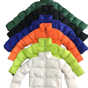 Veste matelassée unisexe Vêtements d'extérieur chauds d'hiver en plusieurs couleurs Manteau personnalisé léger en duvet avec fermeture à glissière - Product Image 4