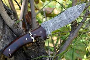 มีดสกินเนอร์ดามัสกัสทำด้วยมือพร้อมปลอกหนังสไตล์ใหม่สำหรับการล่าคาวบอยและการตั้งแคมป์ - Product Image 3