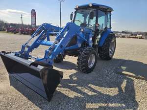 TRACTOR LS MT352H DE ALTO RENDIMIENTO, 52 HP, TURBO DIÉSEL, 3 VELOCIDADES, HÍBRIDO 4X4, 2 REMOTES TRASEROS Y LUZ DE TRABAJO, APROBADO POR EPA Y CE, EN VENTA - Product Image 1