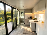 Cabane de luxe Apple de 26 m², maison préfabriquée modulaire avec salle de bain, prête pour hôtel ou complexe hôtelier