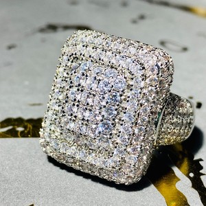 Mejores precios Iced Micro Pave Twilight Bella celebridad Moissanite anillos de diamantes Unisex plata esterlina estilo Hip-Hop regalo de boda - Product Image 4