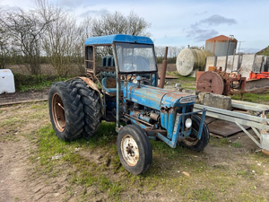 Tractor agrícola Ford Super Dextrá - Product Image 3