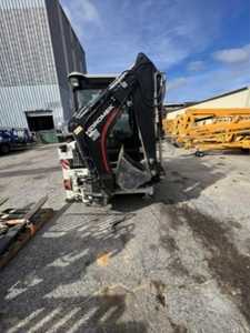 Minicargadora retroexcavadora HIDROMEK HMK62SS usada, de buena calidad, económica y de marca reconocida, en venta. - Product Image 2