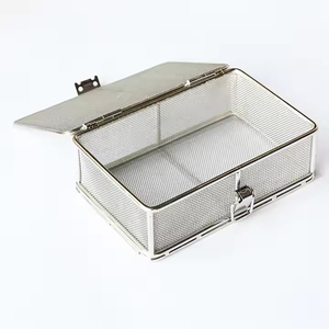 Großhandel seitliche perforierte Körbe Draht basis Mesh Körbe Sterilisation stablett mit Deckel Edelstahl chirurgisches <span class=keywords><strong>Instrument</strong></span>