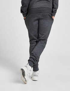 Fabricant de pull Streetwear vierge unisexe 500Gsm poids lourd épais recadrée hommes bouffant imprimé surdimensionné essentiel sweats à capuche personnalisés - Product Image 3