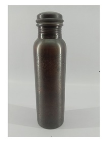 Botella de Agua de Cobre Color Plata Disponible en Varios Tamaños y Acabados, Grabados Personalizados, Colocación de Logotipos y Empaquetado - Product Image 2