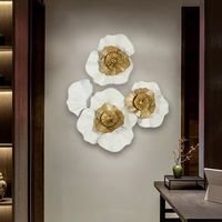 Vase mural rectangulaire vertical en métal et corde, artisanal et élégant, décoration de salon de villa de luxe, abstrait et contemporain