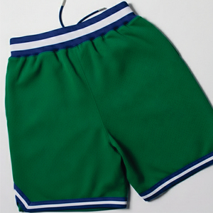 Pantalones Cortos de Baloncesto Personalizados con Nombre de Equipo, de Malla de Poliéster de Secado Rápido, Estilo Retro para Hombre, con Forro - Product Image 2