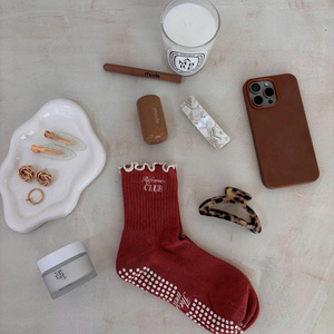 Calcetines Deportivos Antideslizantes con Agarre en el Empeine, de Algodón Elástico, Transpirables, Cómodos, para Yoga, Pilates, Fitness, Ejercicio en Interiores - Product Image 1