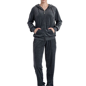 Nouveautés vêtements d'hiver ensemble de survêtements en velours pour femmes ensemble de survêtements en velours uni personnalisé de haute qualité pour femmes - Product Image 3