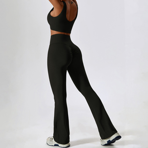 OEM Custom Seamless <b>Bra</b> and Pants Sports Wear for Women Yoga Suit Workout Quick Dry Fitness Leggings 4 Piece Premium Yoga Sets - Product Image 3