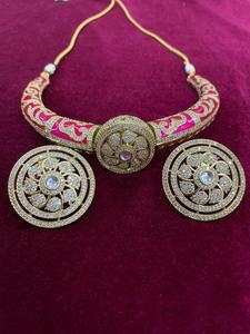 Ensemble de collier en or plaqué AD CZ Meenakari de nouvelle conception pour filles et femmes, style ethnique tendance, pierre principale en perle, laiton, usage quotidien, collier - Product Image 2