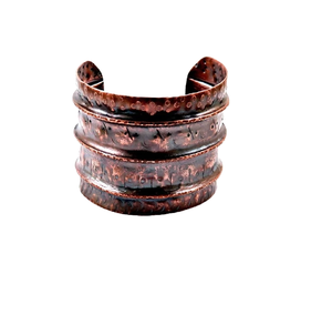Bracelet manchette tendance 2000, style international, alliant histoire et mode de mariage Makar Sankranti, largeur 1,25 pouces, patine verdigris mixte, vente en gros - Product Image 1