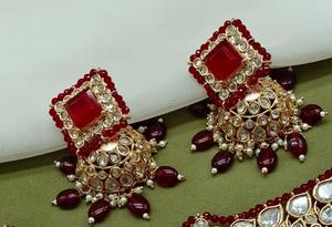 Conjunto de collar y pendientes de novia de latón Kundan, joyería de boda fina para mujer con diamantes americanos para fiestas, compromisos, aniversarios - Product Image 2