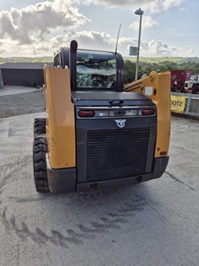 2020 para Skid Steer SR 210B Diesel con motor Eaton Hydraulics FPT y alta eficiencia - Product Image 4