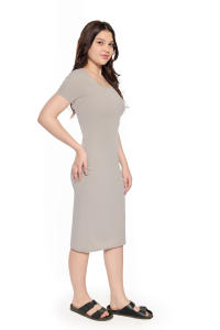 Offre en vrac femmes gris robe moulante encolure dégagée demi-manches sous la longueur du genou pour un style élégant et confortable - Product Image 5