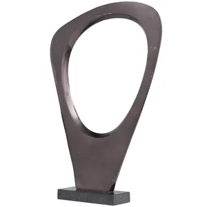 Sculpture abstraite moderne en aluminium poli avec base en marbre gris foncé Mode de décembre antique Polonais élégant - Product Image 3