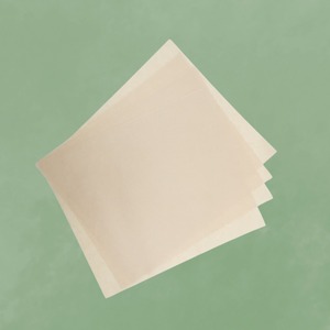 Papel de Envolver Marrón Desechable Ecológico de Alta Calidad para Envasado de Alimentos, Envoltura de Sándwiches, Aplicaciones de Comida para Llevar en Restaurantes - Product Image 1