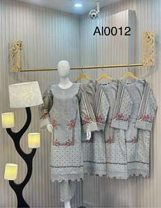 SSumaira Collection Broderie Khaddar de luxe 3 pièces Plazo Salwar Kameez Outfit Vêtements d'hiver élégants pour les femmes, 4 options de couleur - Product Image 1