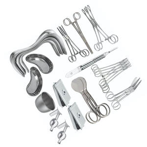 Ensemble d'instruments de chirurgie orthopédique sur mesure, pinces manuelles, rétracteur, plateau, scalpel, ciseaux, fabriqués en acier inoxydable de qualité médicale - Product Image 2