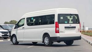 Pour Hiace HIGH ROOF 2026 GL, nouveau modèle automatique, intérieur sombre avec caméra arrière disponible à la vente - Product Image 3