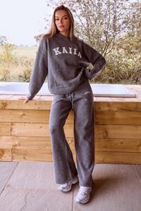 Ensemble de survêtement long en deux pièces pour femme en charbon de bois uni brodé avec un haut à capuche - Product Image 2