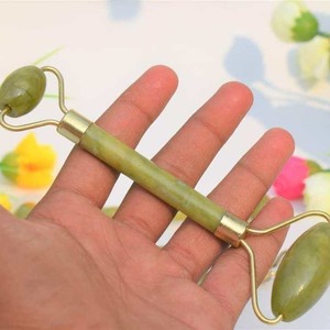 Masajeador de cristal serpentina de excelente calidad para masaje facial o alivio del estrés y bienestar a calidad y precio de exportación - Product Image 3