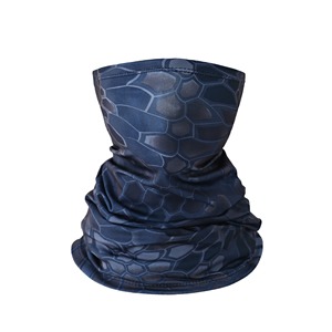 Custom Printed Winter Warm Thermal Bandana Multifunctional Fleece Neck Gaiter Seamless Polyester Bandana for <b>Paintball</b> - Product Image 1