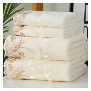 Unique Floral Premium 69x137cm 100% Anneau Filé Coton 2024 Luxe Broderie Personnalisée Séchage Rapide Confortable Microfibre Serviettes De Maison - Product Image 5