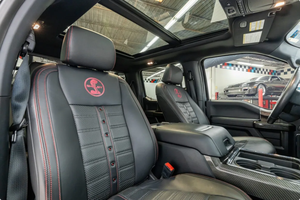 LISTO PARA CONDUCIR - USADO, VOLANTE A LA IZQUIERDA |   Ford F-250 Shelby Super Baja Super Duty Lariat FX4 Crew Cab 4x4 2022 - Product Image 4