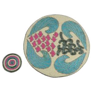 Napperon perlé floral fait à la main en satin pour la maison décorations de table à manger pour banquets - Product Image 3