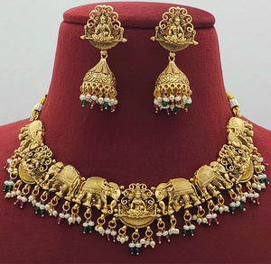 ชุดสร้อยคอประดับมุกคุณภาพพรีเมียมสำหรับผู้หญิง ดีไซน์รูปช้าง เครื่องประดับอินเดียใต้ เหมาะสำหรับงานแต่งงานและงานเฉลิมฉลองต่างๆ - Product Image 1