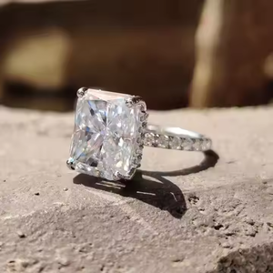 Piedra CVD de Color E para pendientes de tuerca y colgantes, joyería fina MakingIGI Certified Radiant Lab Grown Diamond VVS2 Clarity - Product Image 3