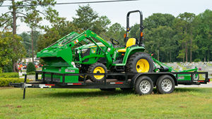 Tracteurs utilitaires compacts John Deere 3038E d'occasion 2025 - Product Image 4