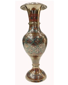Nouveau pot de fleur et vases en laiton de décoration de salon faits à la main pour la vente en gros disponible à bas prix. - Product Image 5